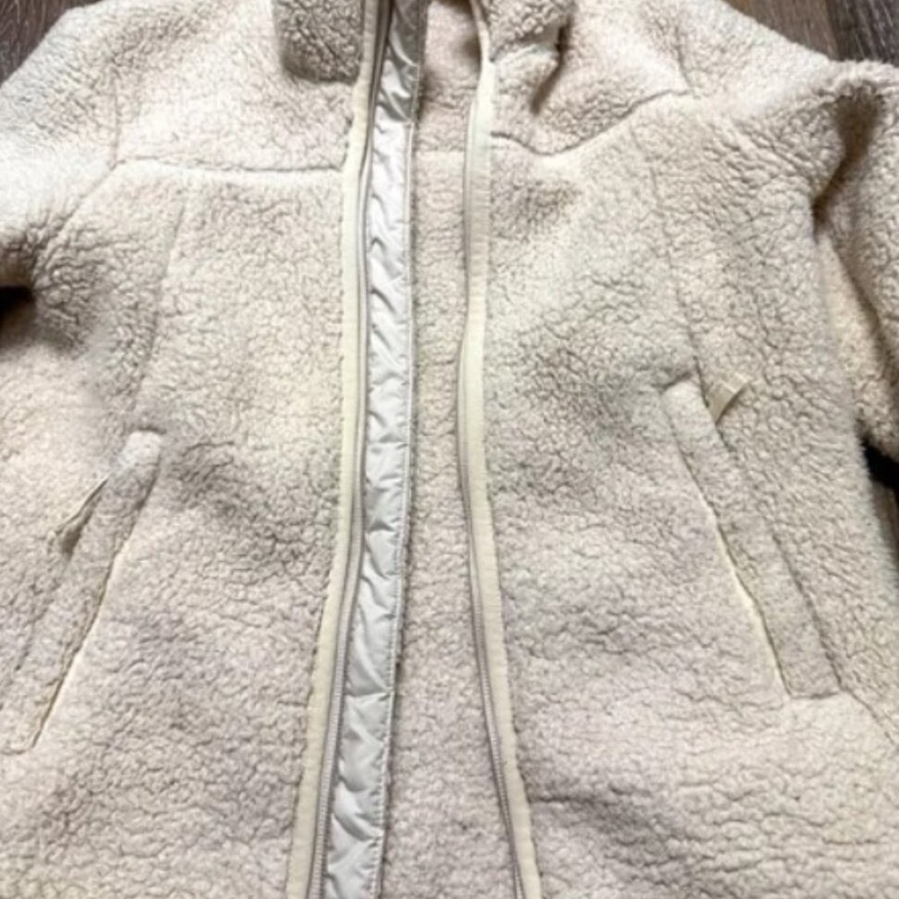 The North Face Cream Sherpa Fleece Zip Front Jacket Women’s Size M - Picture 4 of 8